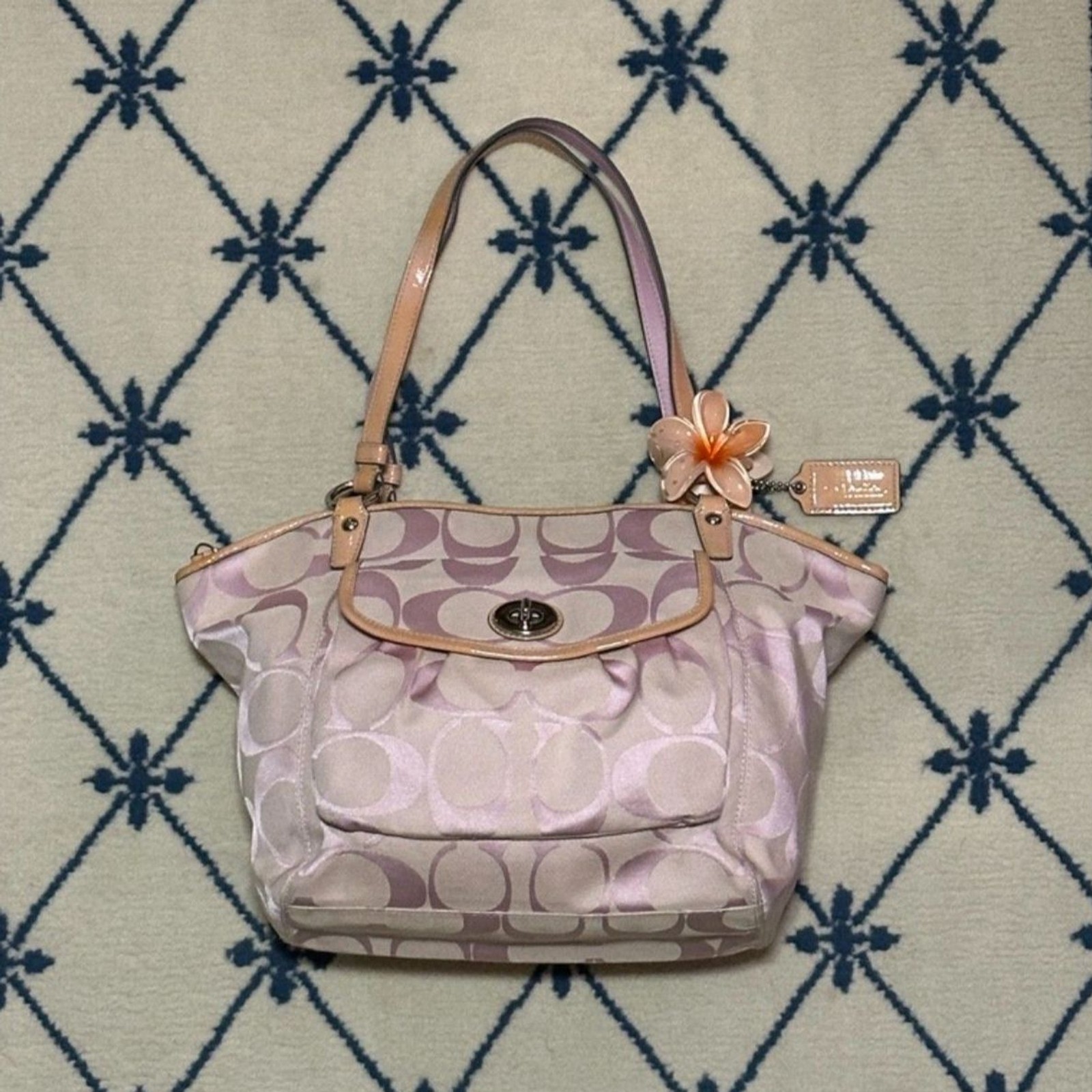 Coach Y2K Leah Signature Medium Tote Shoulder Bag 2010 F14659 Pink