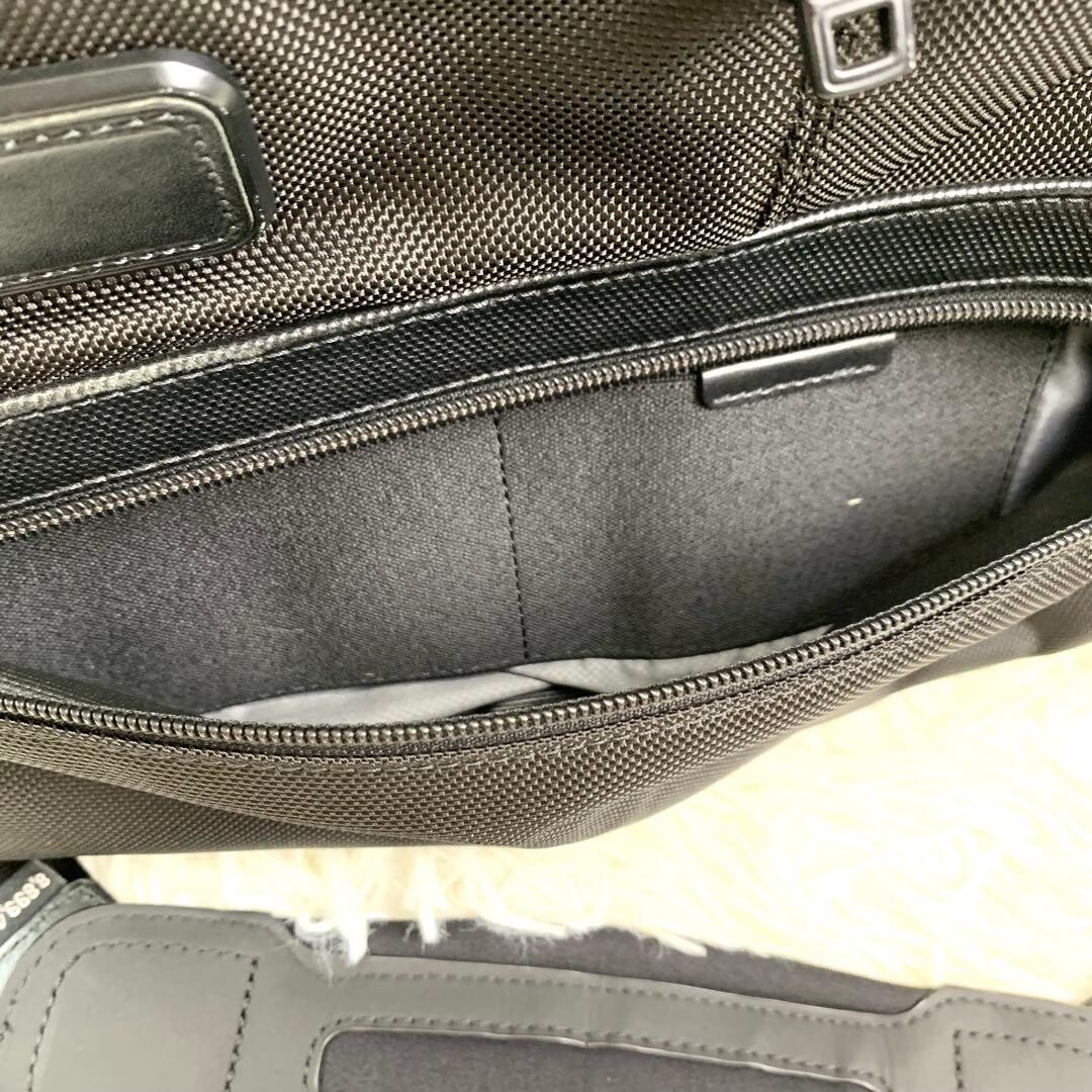 TUMI Alpha 2 26120D2 Black Nylon 2 Way Business Briefcase Bag Auth