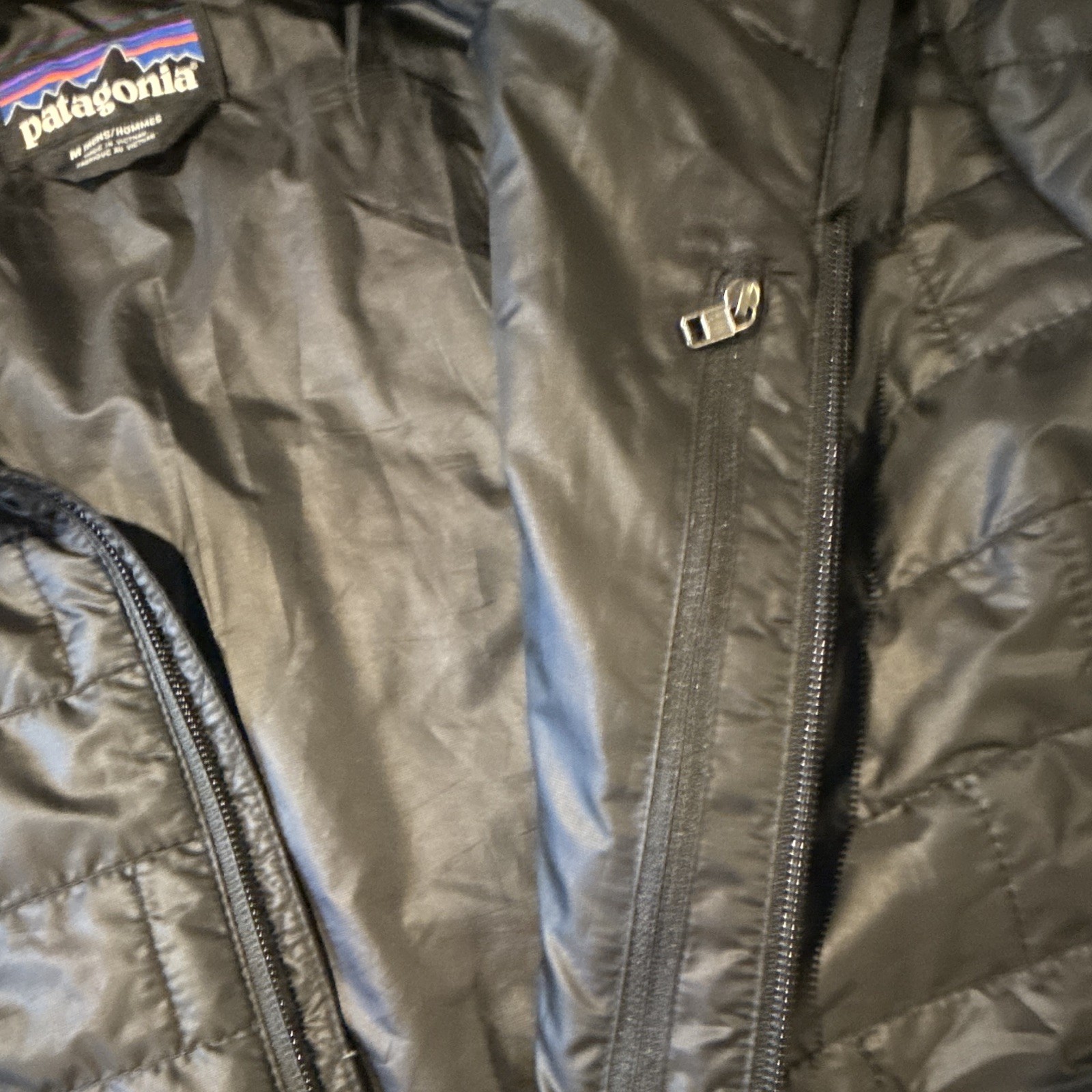 Patagonia Men’s Black Puffer Jacket M Insulated Zipped Pockets Zip Stand-Up