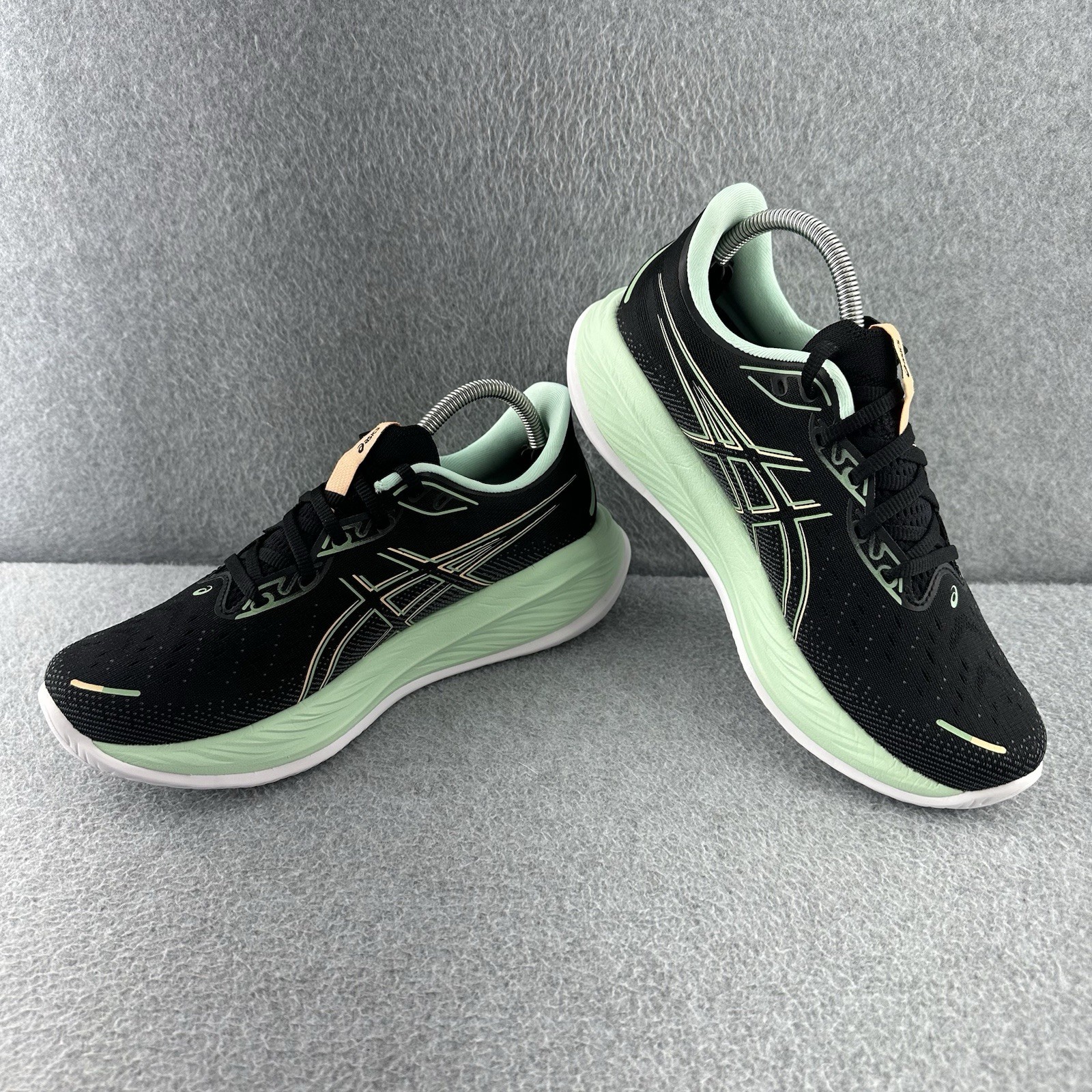 Asics Gel Cumulus 26 Womens Size 9.5 Black Mint Athletic Running Shoes Sneakers