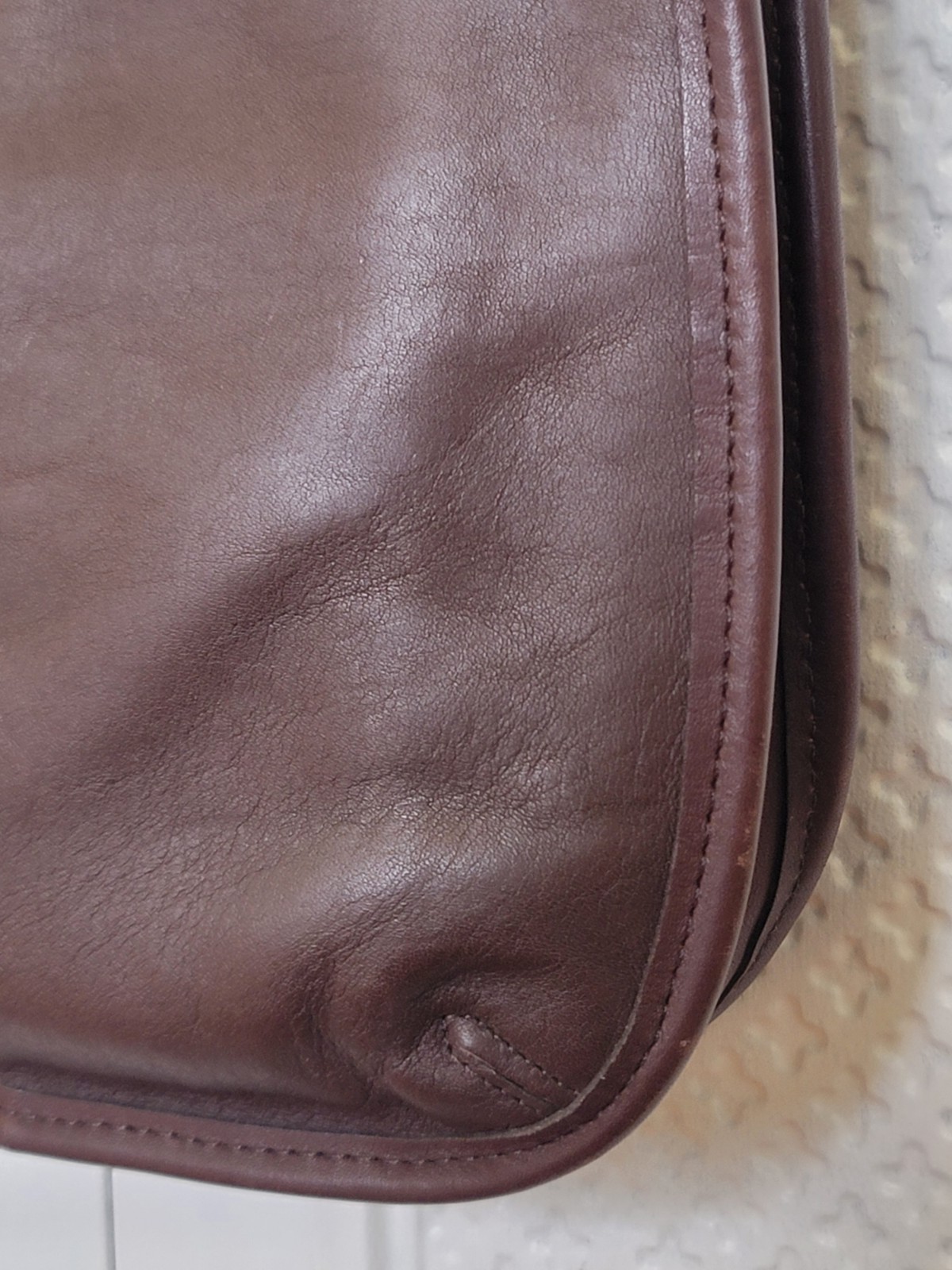 Vintage COACH Leather ERGO 9020 Mahogany Brown Mini Zip Hobo/Shoulder Bag USA