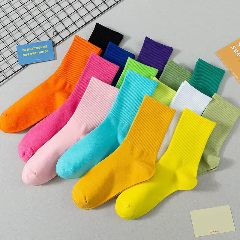 Unisex Casual Cotton Socks round Neck Mid Tube Fashionable Solid Color Breathabl