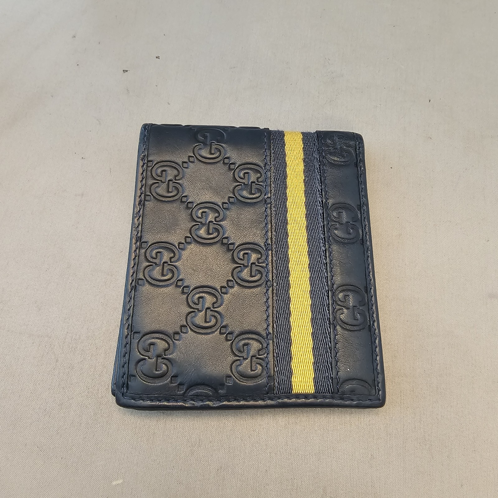 Gucci Wallet Bifold Navy Leather Yello Stripe GG Great Condition See Pictures