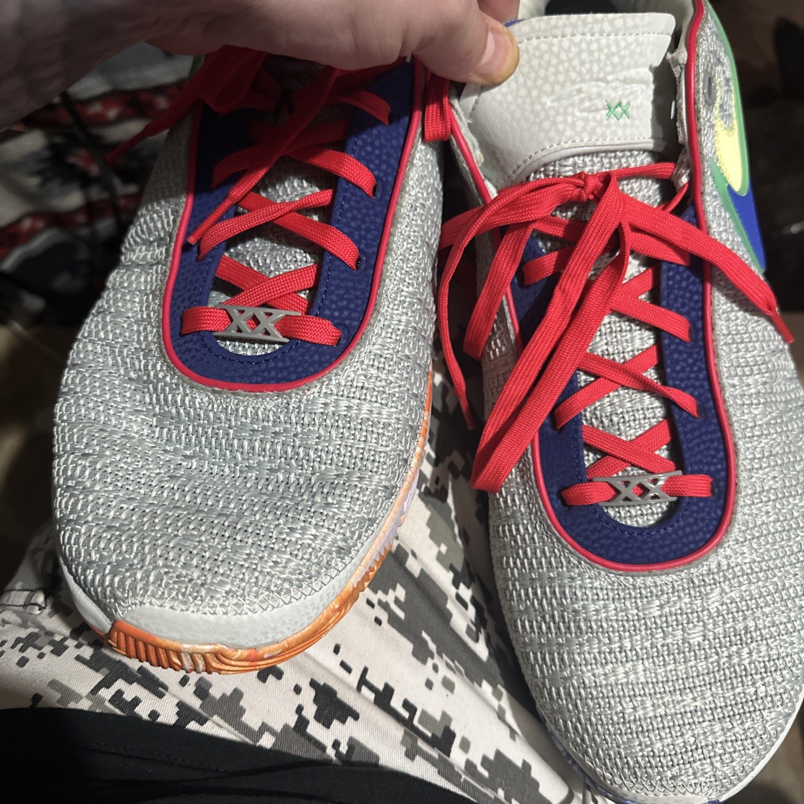Size 16 – Nike LeBron 20 EP Nike Lifer