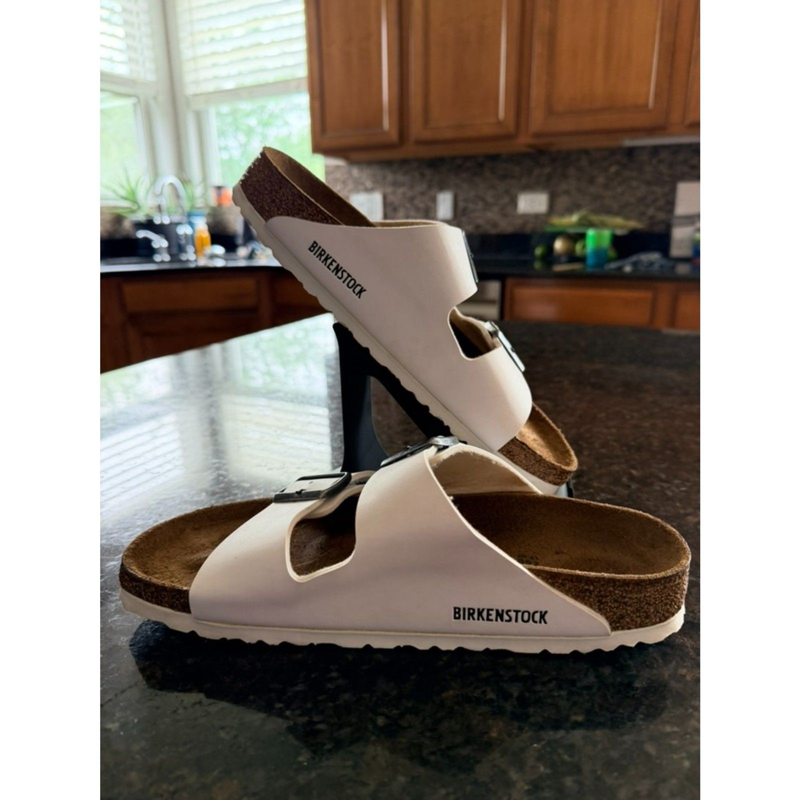 Birkenstock Arizona White Birko-Flor Sandals EU 40N Women’s 9-9.5