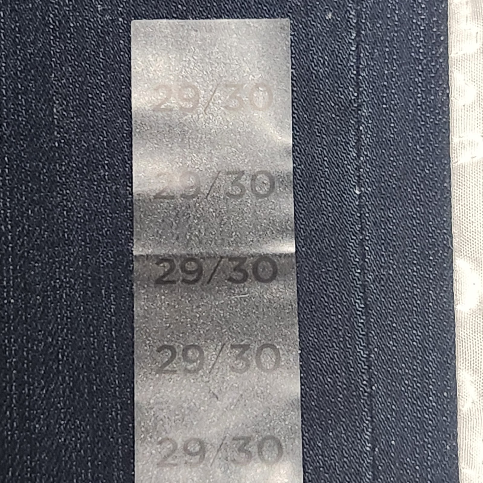 American Eagle Outfitters Extreme Flex Slim Straight Jeans size 29/30 New Tags