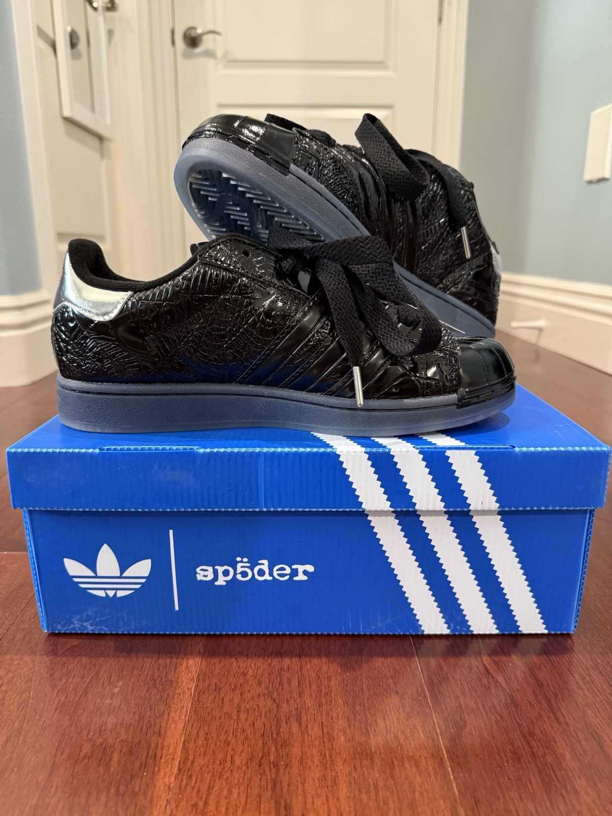 adidas Sp5der x Superstar Black Low Top Lace-Up Men’s Sneakers KJ7021 2026