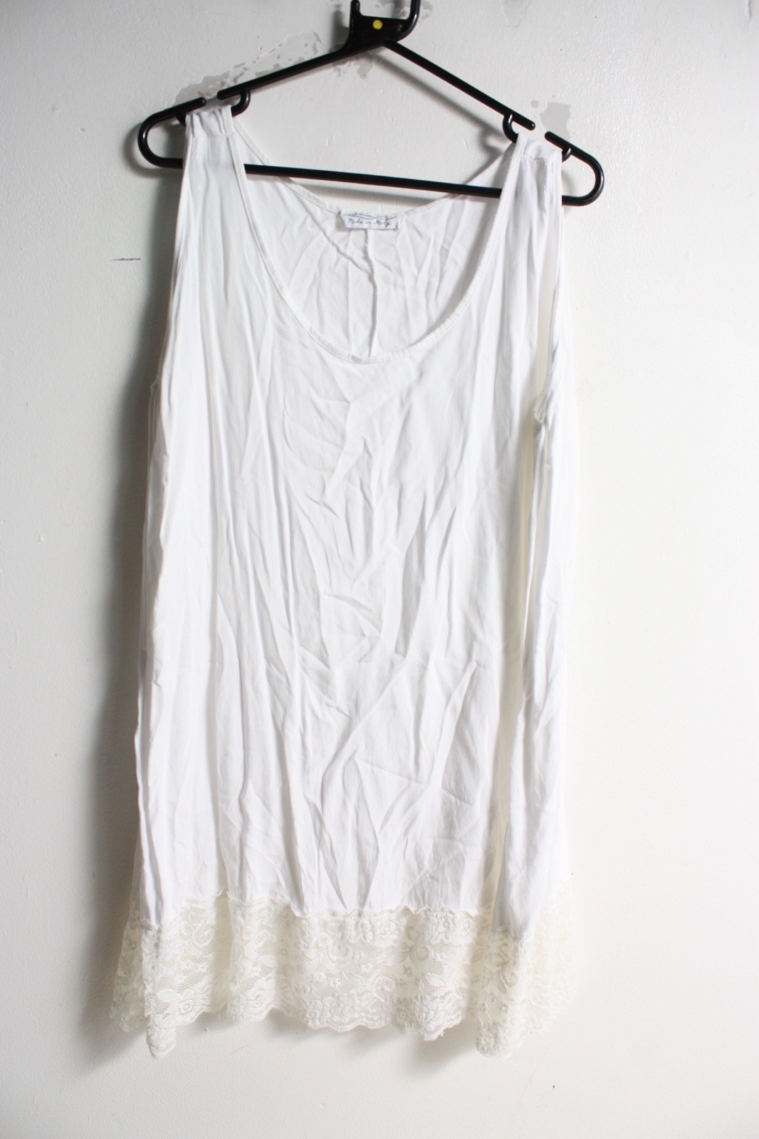 Made In Italy Womens Strappy Lace Detail Top White – Free Size (L13)