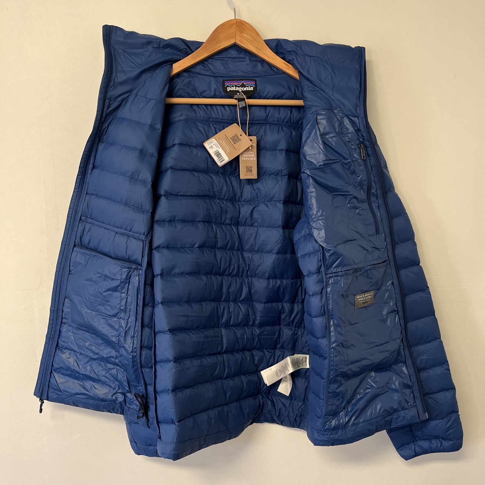 Patagonia Men’s Down Sweater – Clement Blue Large – SP26 84675 – New With Tags