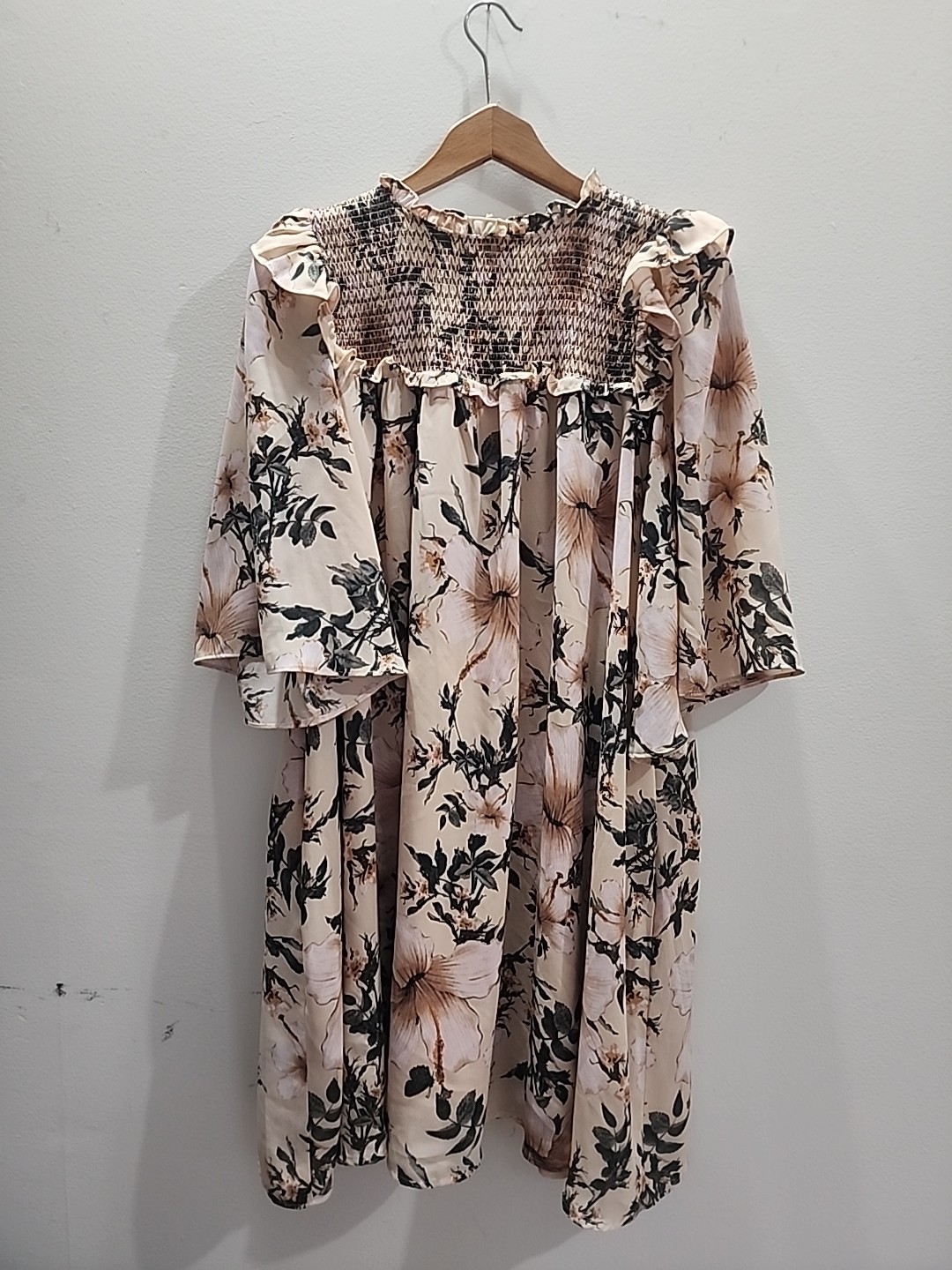 Happy x Nature Size L Dress smocked Floral Boho knee Length By Kate Hudson