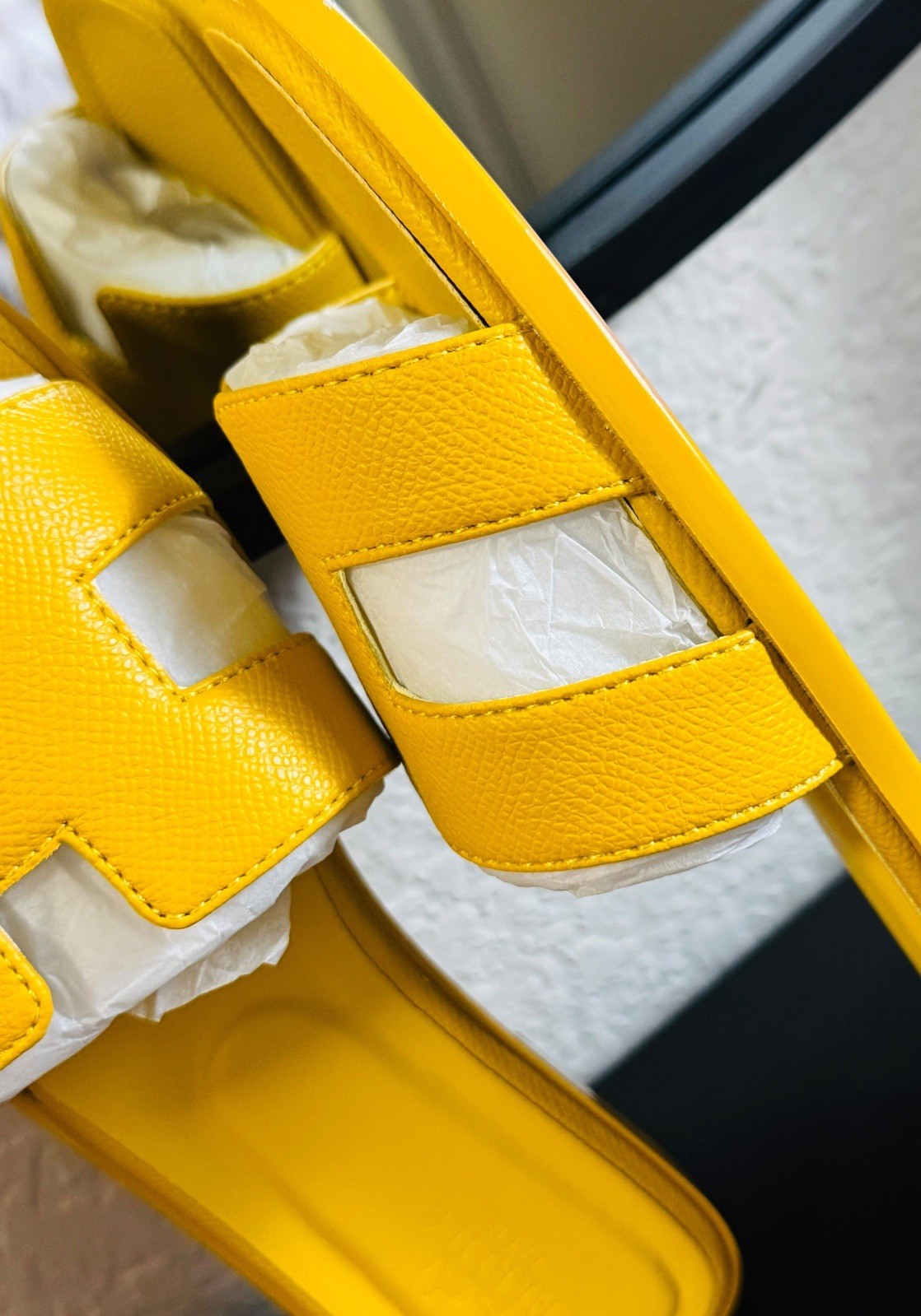 Women’s Yellow Leather Slide Sandals Slip-On Logo Accent EU 37 US 7