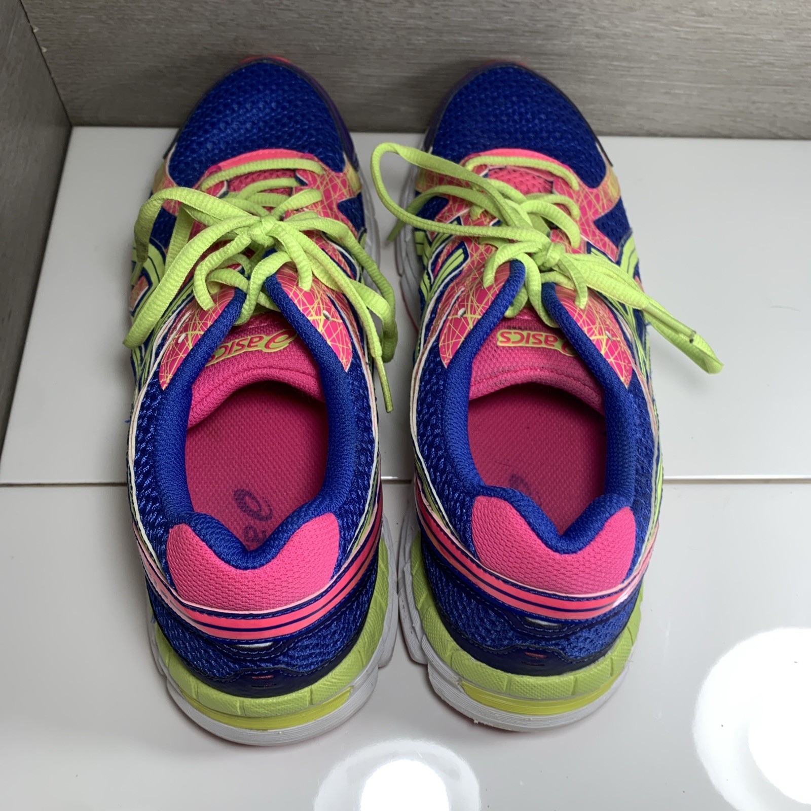 ASICS GEL-Excite 2 Running Athletic Shoes Womens Size 11 T473N Pink Green Blue