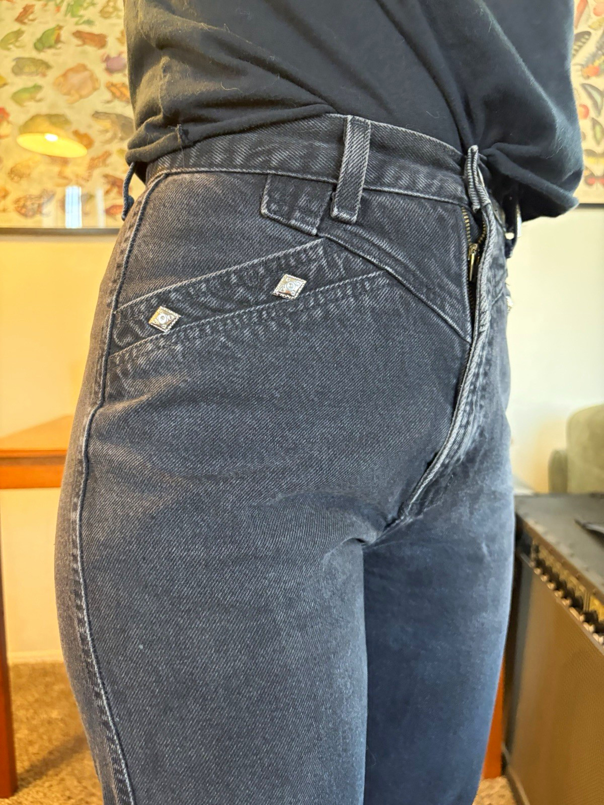 Rockies Women’s Black High Rise Straight Jeans Juniors 3/4 90s Studded