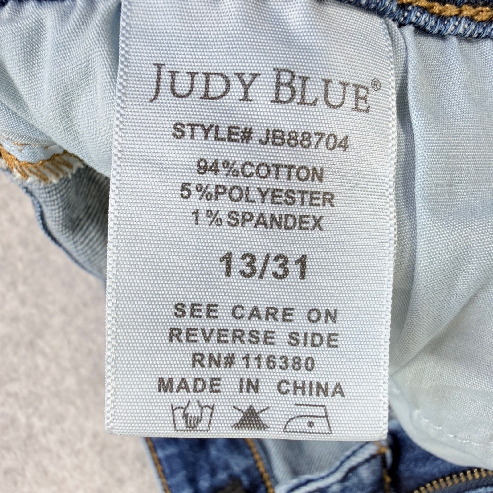 Judy Blue Slim Fit Jeans Womens 13/31 Blue Excellent Raw Hem JB88704 High Rise