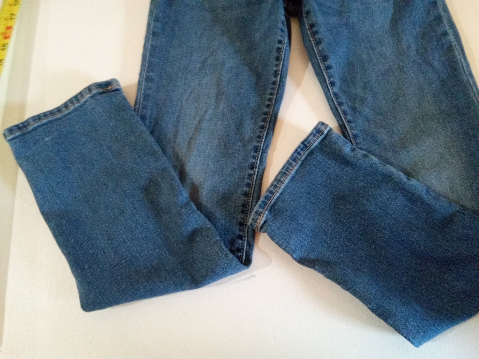 EUC Old Navy Kids Blue Jeans Boys Denim Pants Size 12 Button Zip Fly Skinny Flex
