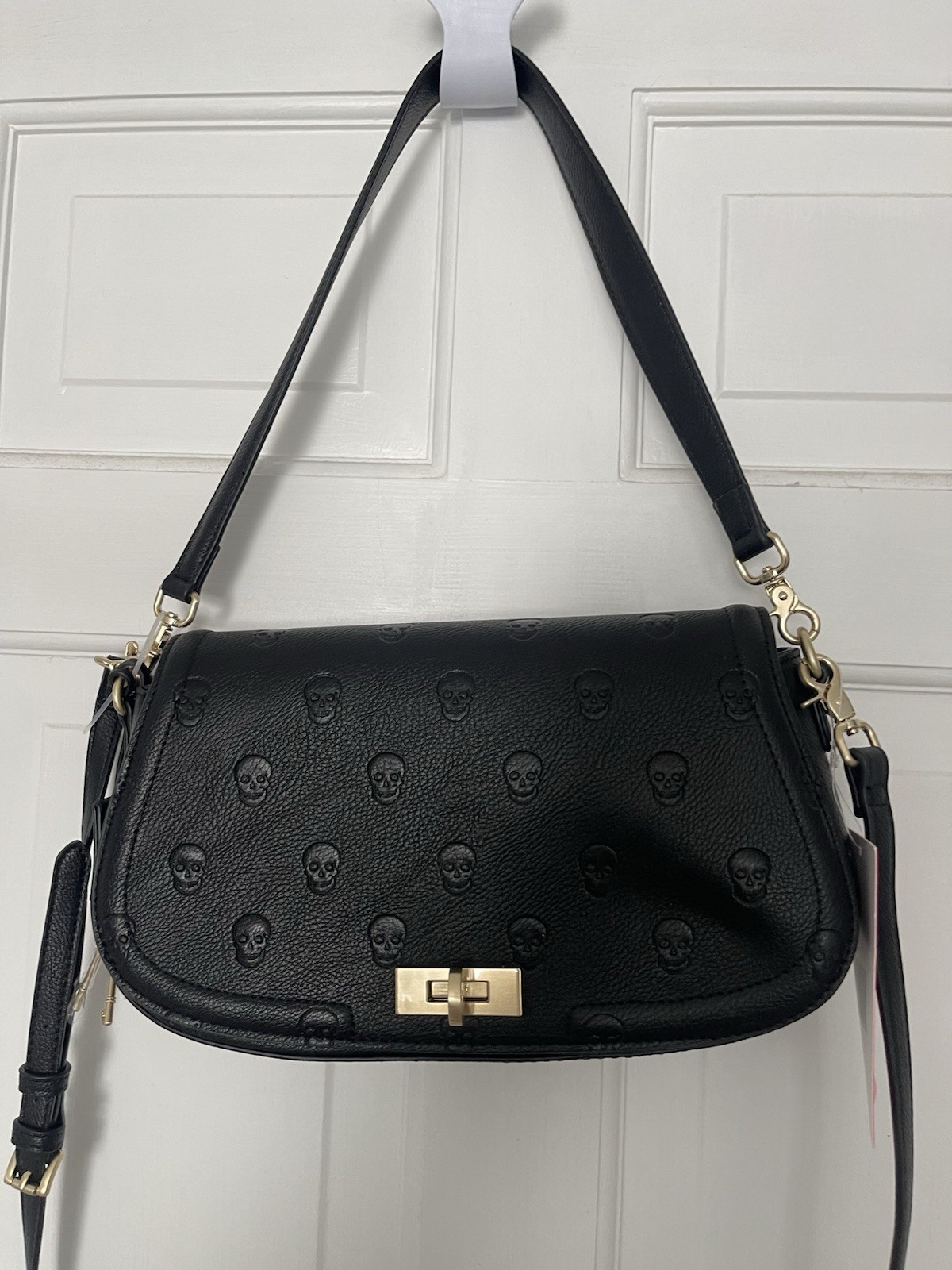 New Betsey Johnson Embossed Skull Shoulder Crossbody Bag Handbag XO Marci Black
