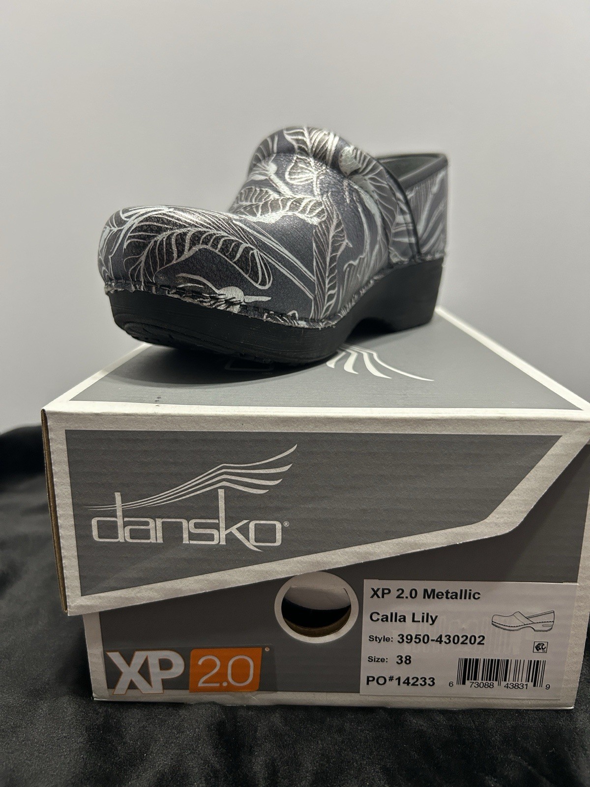 Dansko XP 2.0 Metallic Calla Lily Clog Black/Silver EU38 US7.5 3950