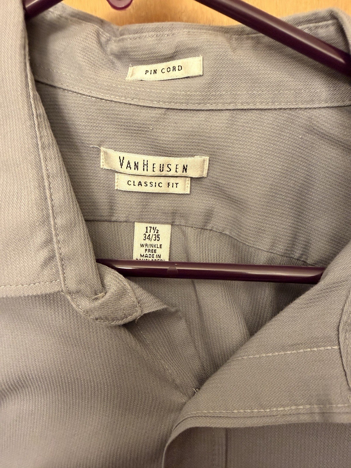 Van Heusen Long Sleeve Gray Dress Shirt, Flex Collar Reg Fit Size 17 1/2 34/35