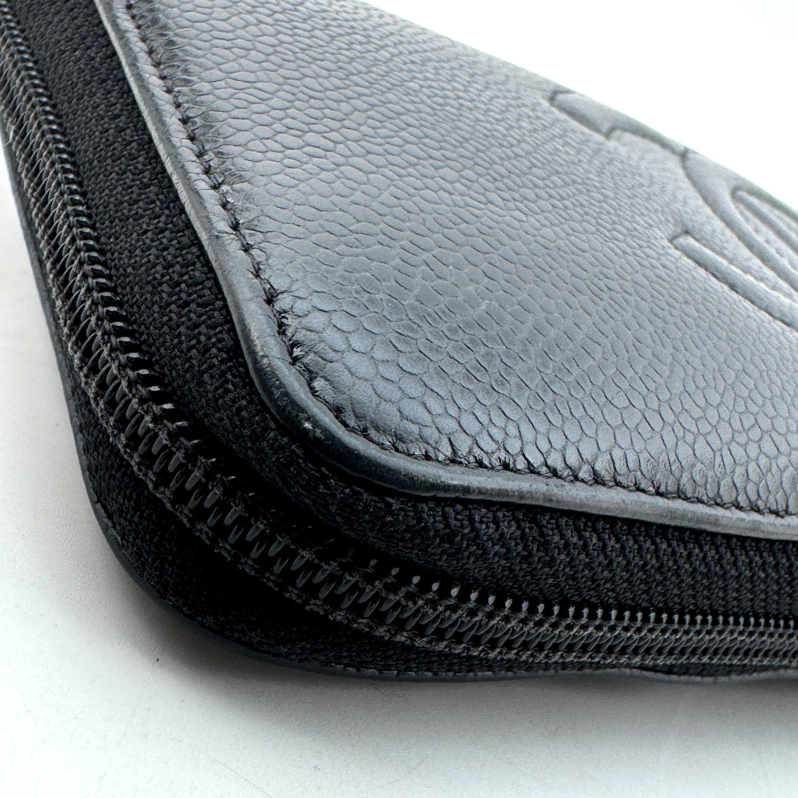 CHANEL Black Caviar Skin Leather Zip Around Wallet COCO Mark Authentic