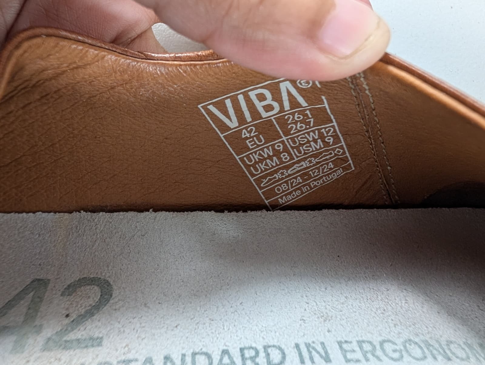 VIBAe Zuma brown leather shoes unisex W12 M9