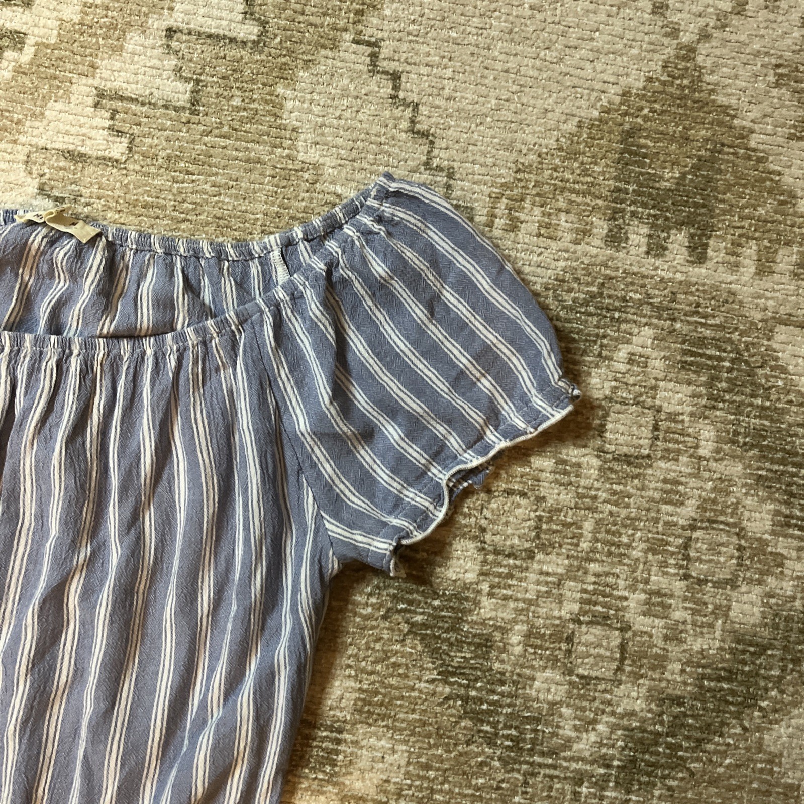 Hollister Cute Off The Shoulder Tee Women’s Blue Striped Cotton M