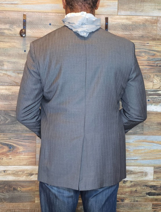 Brooks Brothers SaxXon Madison 100% Wool Gray Striped Blazer Jacket 40S