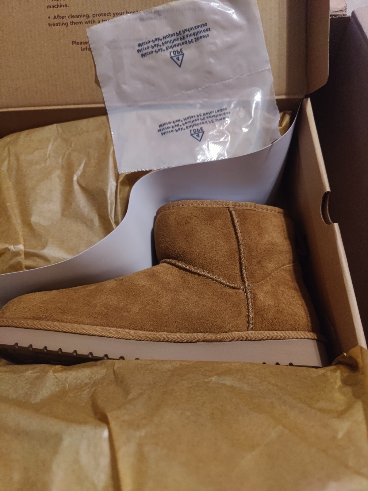 Koolaburra by UGG Women’s KOOLA SHORT Fashion Boots – Chestnut, US 8