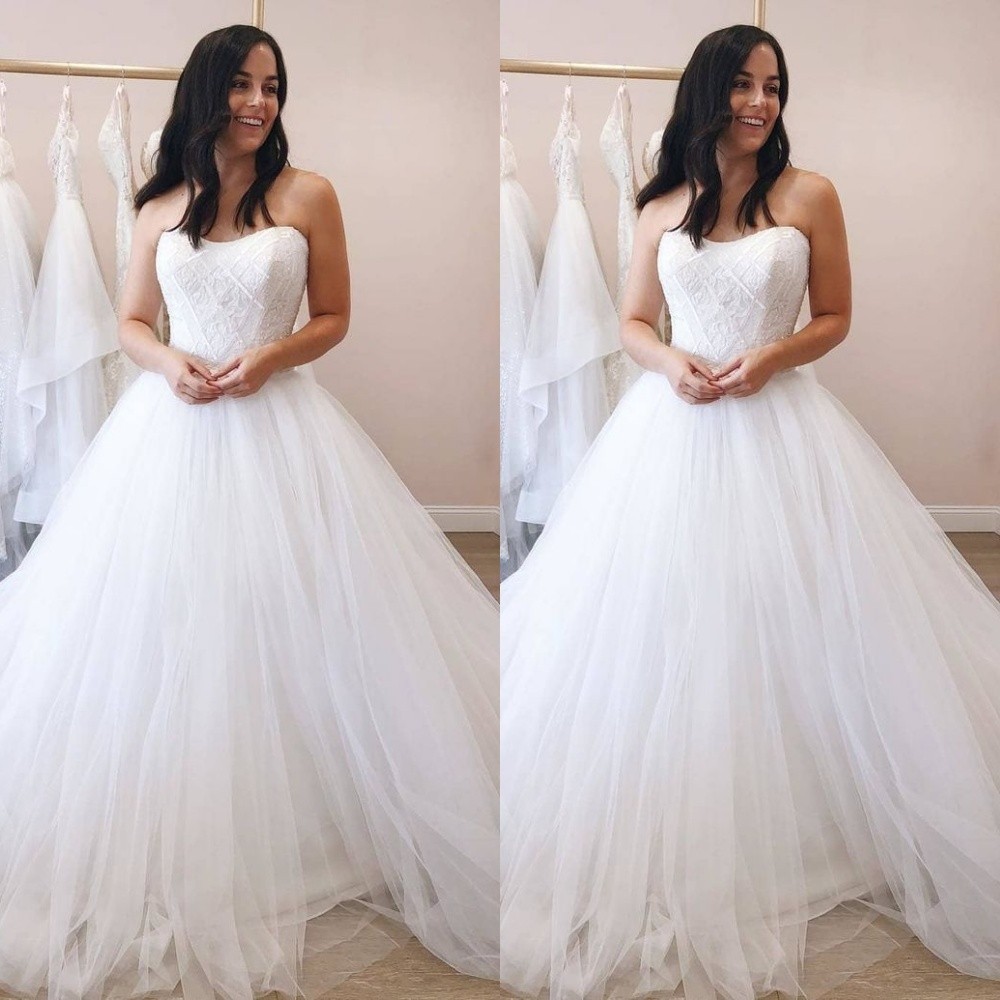 Classic Wedding Dresses Sleeveless A Line Tulle Sweep Train Bridal Gowns