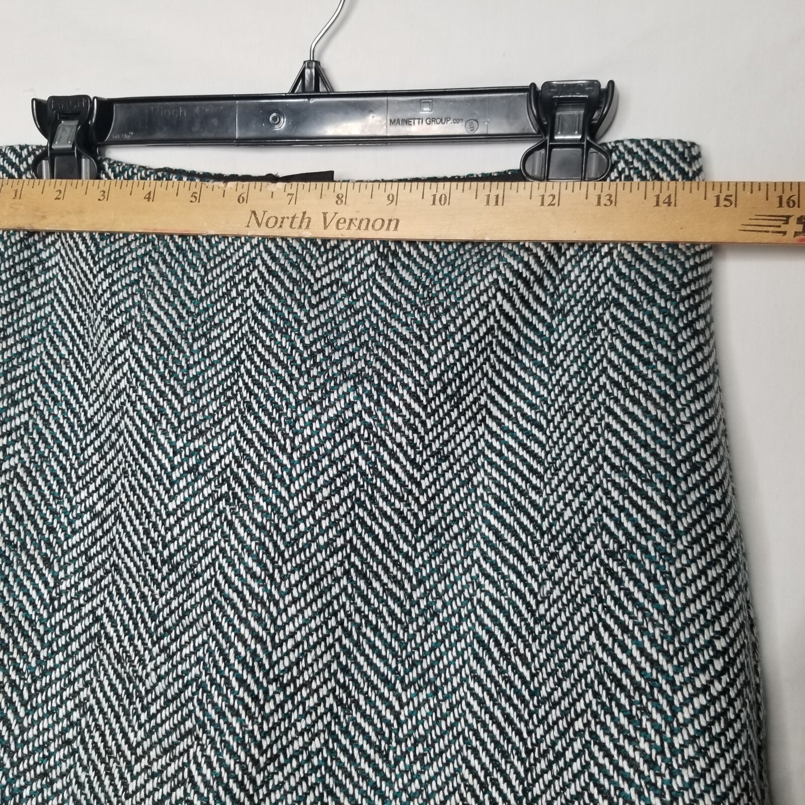 LOFT Wool Acrylic Blend Green Black Tweed Pencil Skirt Classic Size 4 Academia