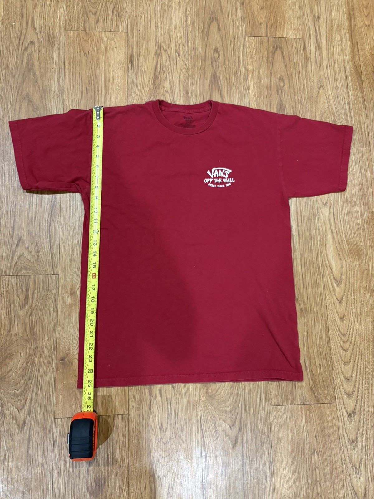 Vans Off The Wall Great Wall Of China Short Sleeve Red Men’s T-Shirt Size Medium