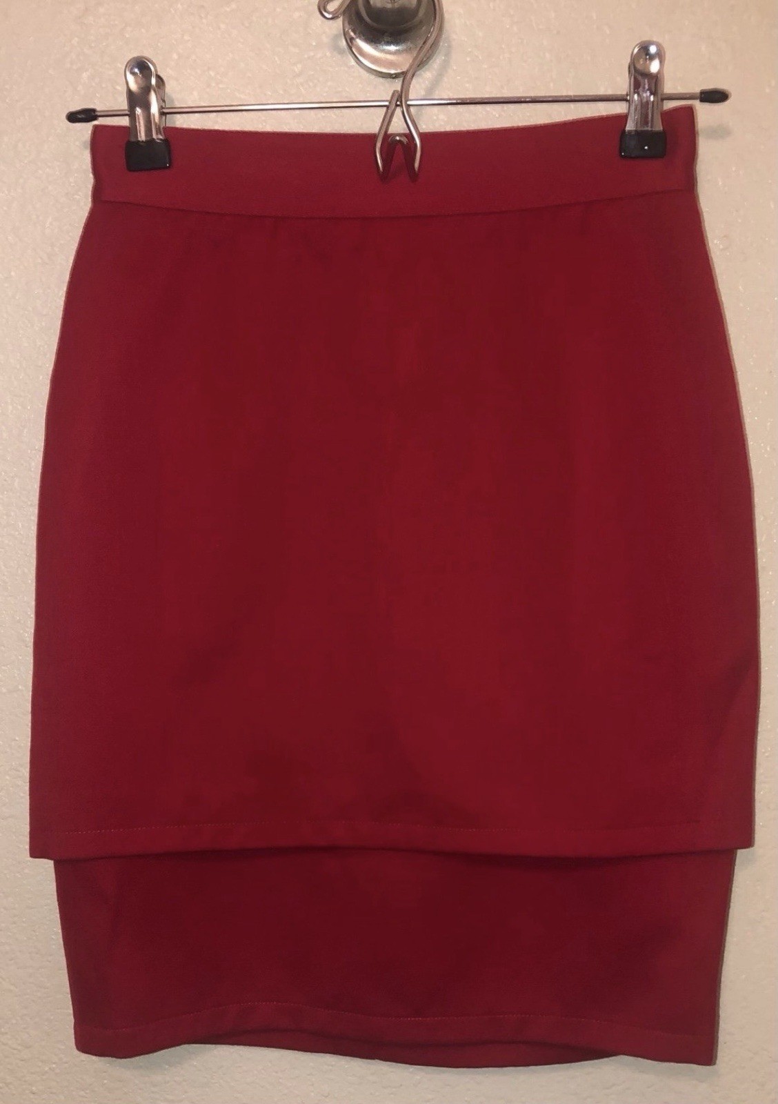 Gianni Versace Red Wool Pencil Skirt Size 0 Lined Made in Italy