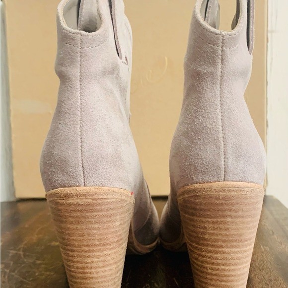 Joie Monte Sandstone Suede Western Ankle Boots Taupe Block Heel EU 37 US 7 NWT