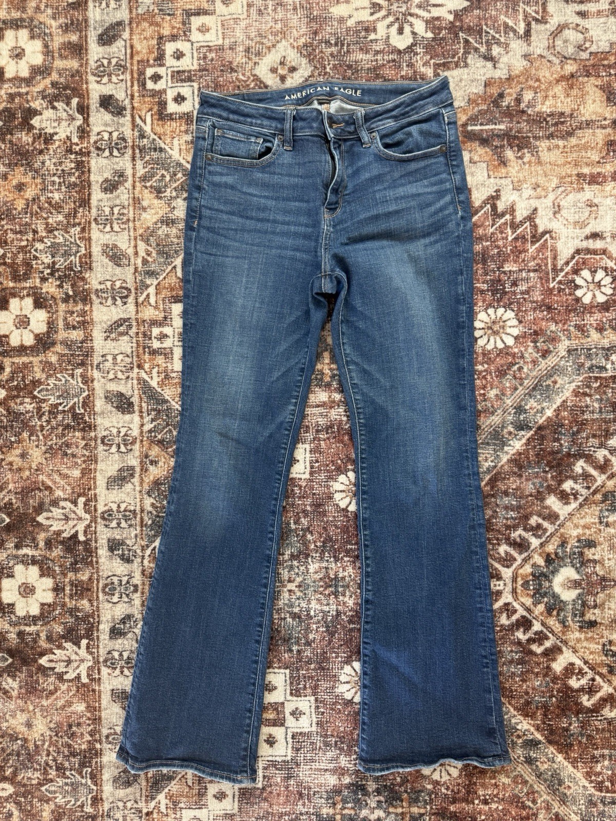 American Eagle Women’s Mid Rise Bootcut Jeans Blue Medium Wash Stretch Pockets