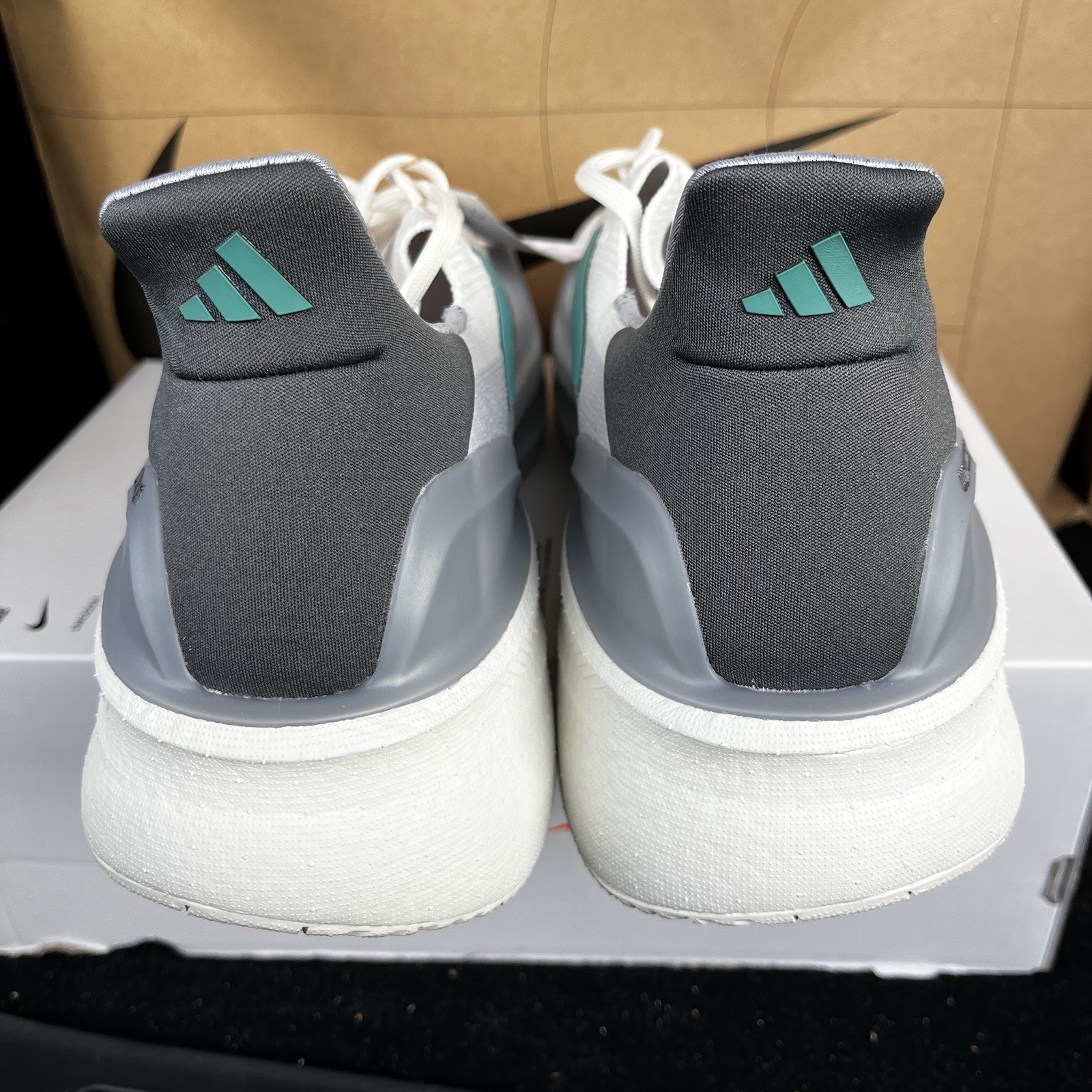 NEW adidas Ultraboost 5X NBY White Teal Dash Grey NBY J13244 Mens Size 14