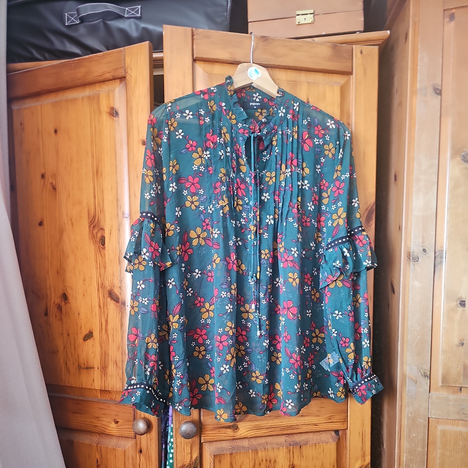 papaya dark green floral blouse Tunic Top size 16 vintage 70s festive vibes