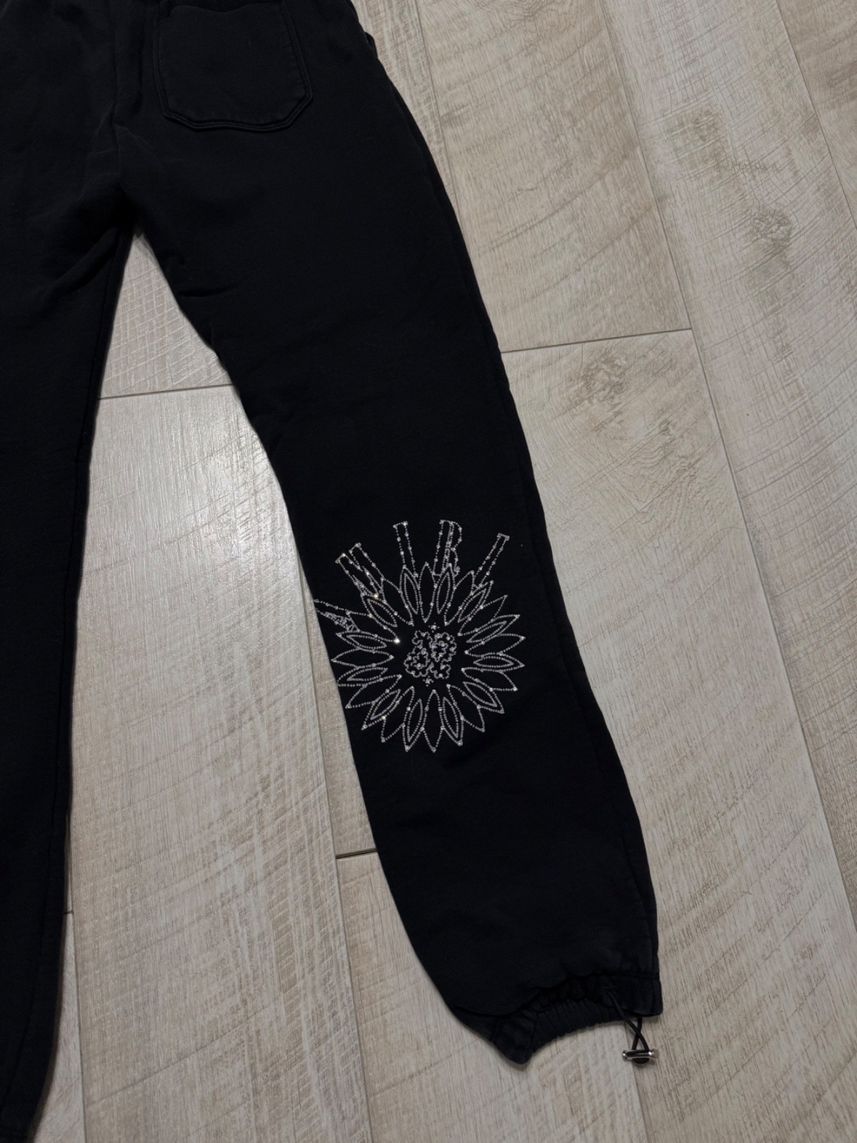 Size 34/L – AMIRI Crystal Stick Poke Sweatpants Black