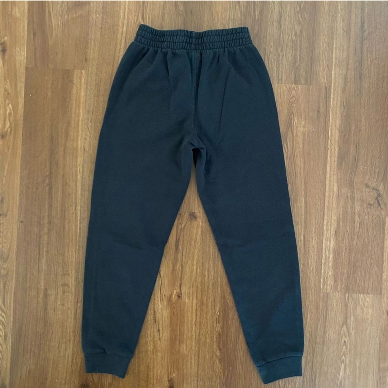 Adidas Pants Sweatpants joggers Black active loungewear Kids M 10/12