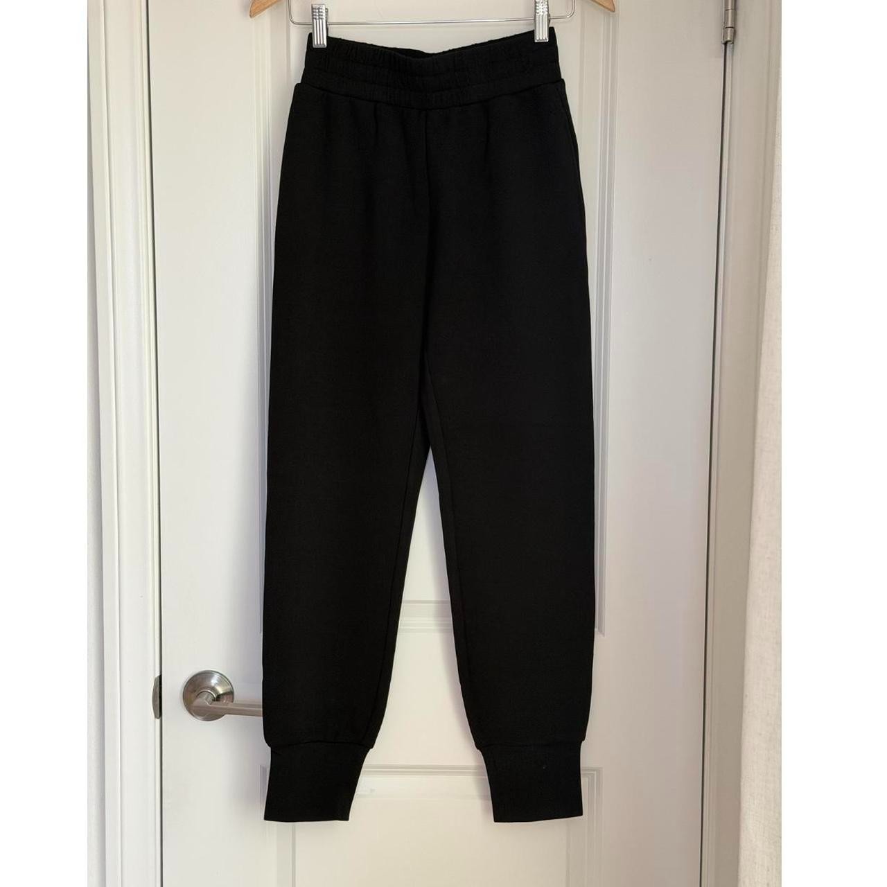 Varley The Slim Cuff Pant 27.5″ in Black, Size XXS