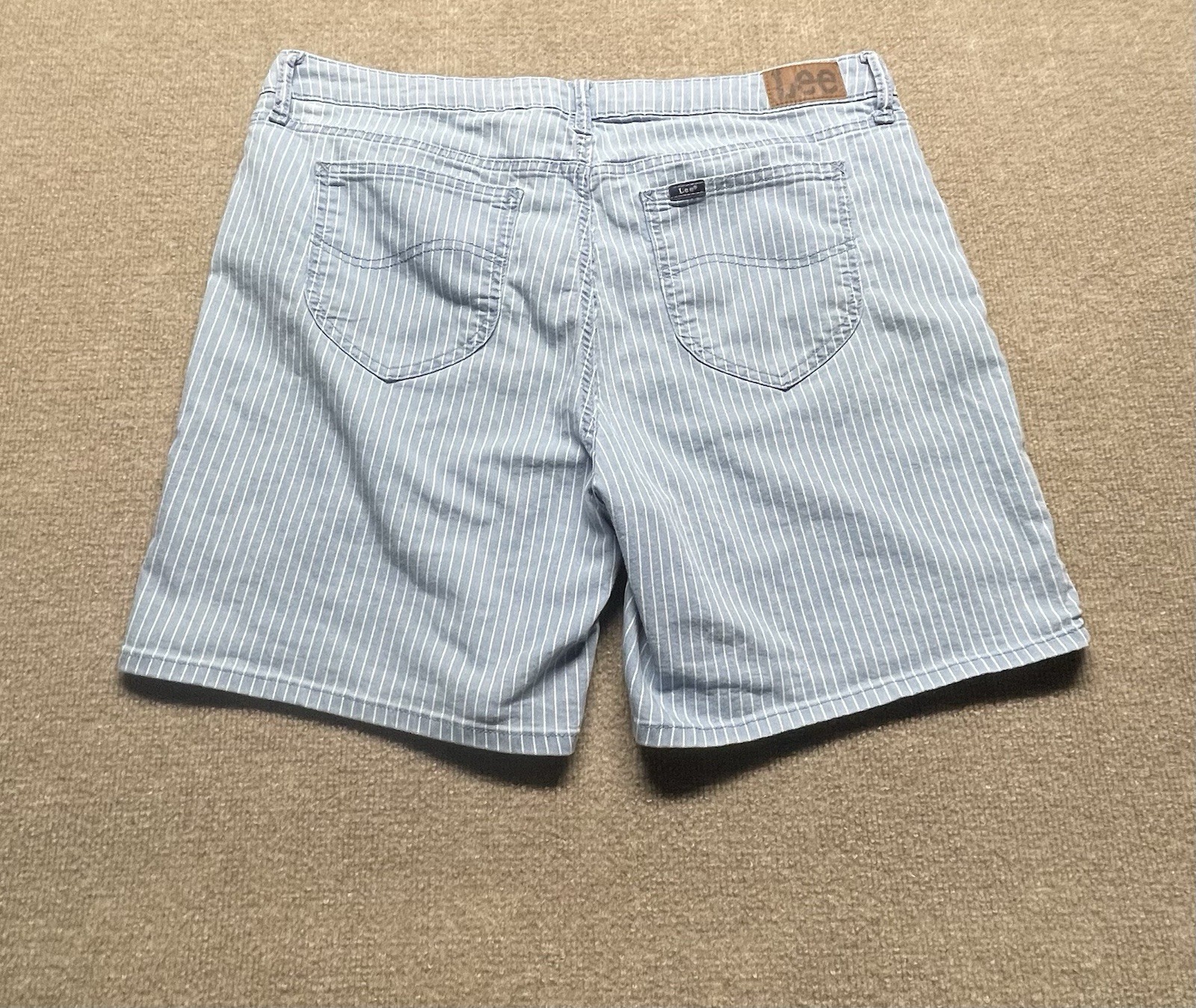 Lee Blue/White Striped Denim Shorts Cotton Blend 5-Pocket Button Flat Front XL
