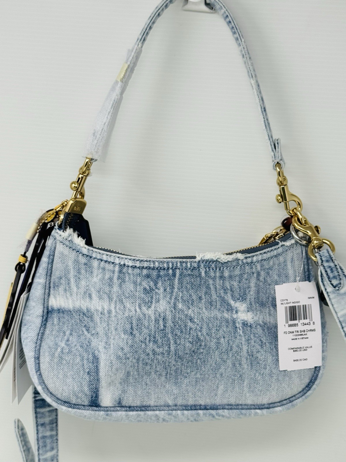 NWT COACH CDY76 Teri Shoulder Bag In Loved Denim With Charms /Light Indigo