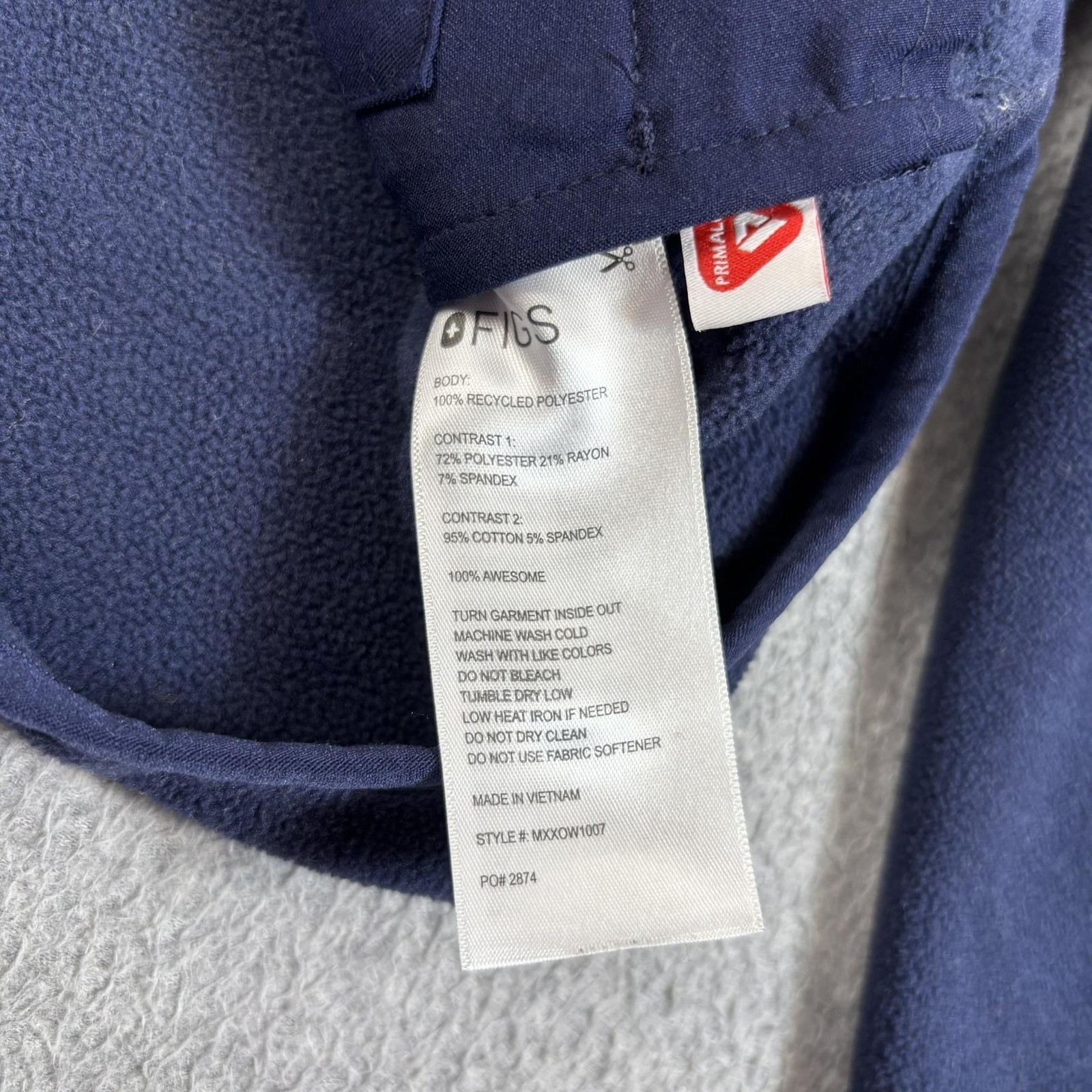 FIGS On Shift Jacket Mens Medium Blue Fleece Full Zip Pack Primaloft Workwear