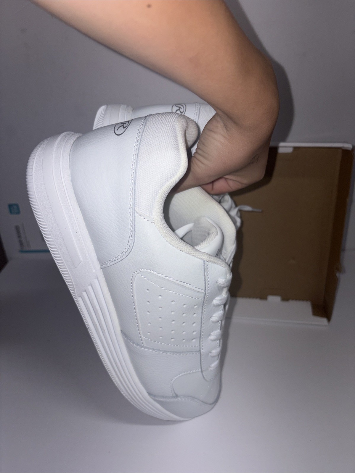 RAWLINGS Urban Low Men’s Athletic Shoes White 81667-01 NWD