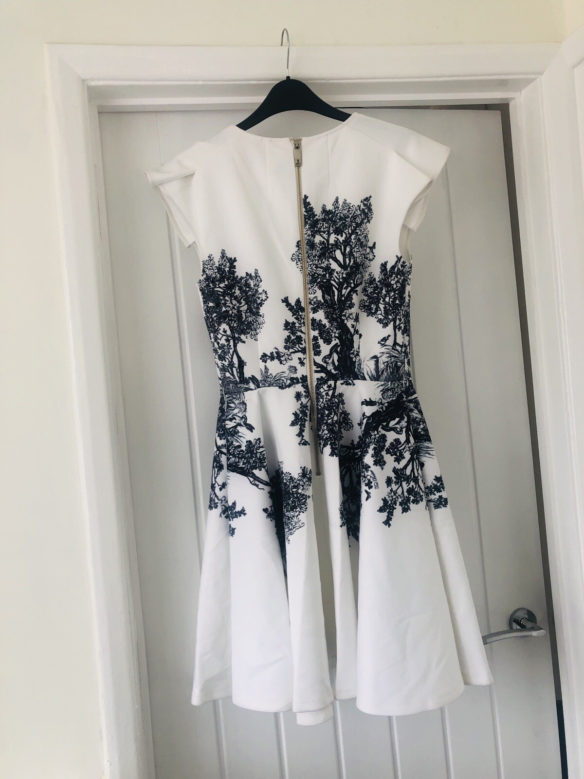 TED BAKER 2 UK 8 Wooland Toile floral print fit flare full skirt skater dress