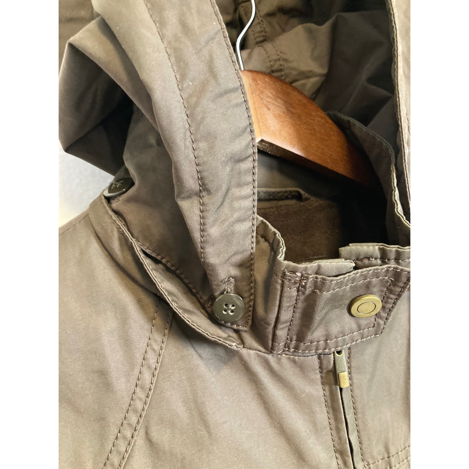 Utility Chic Gallery Women Medium Brown Hooded Belted Quilted Lining Trench Coat