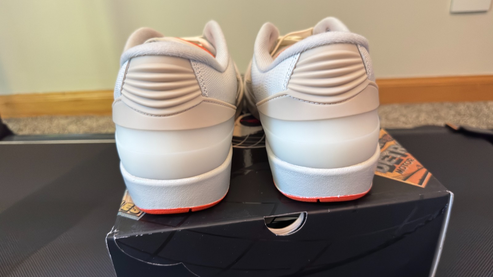 Size 10 – Shelflife x Air Jordan 2 Retro Low White DV7128-110