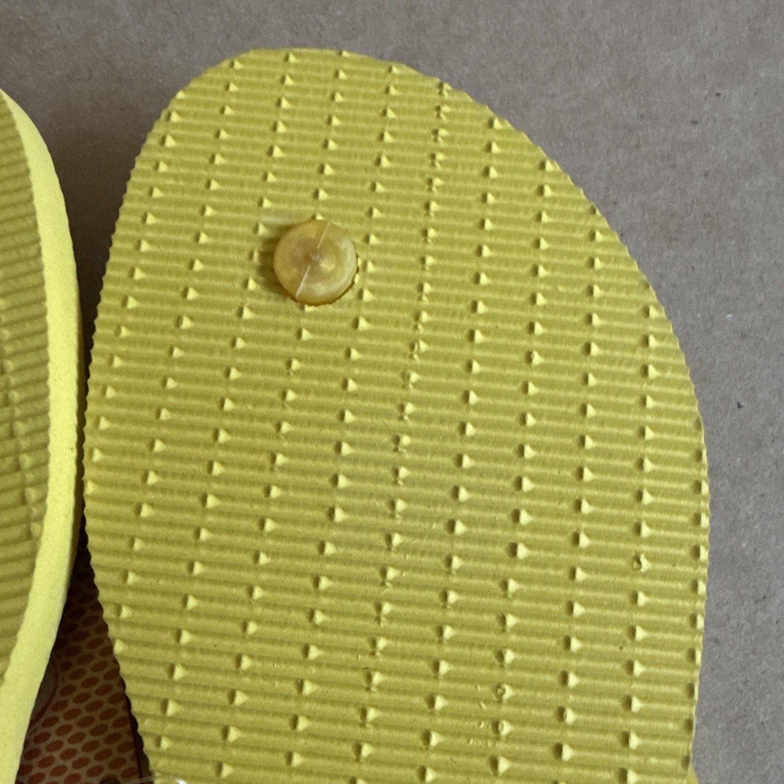 Havaianas Slim Classic Yellow Flip Flops 41/42 – New