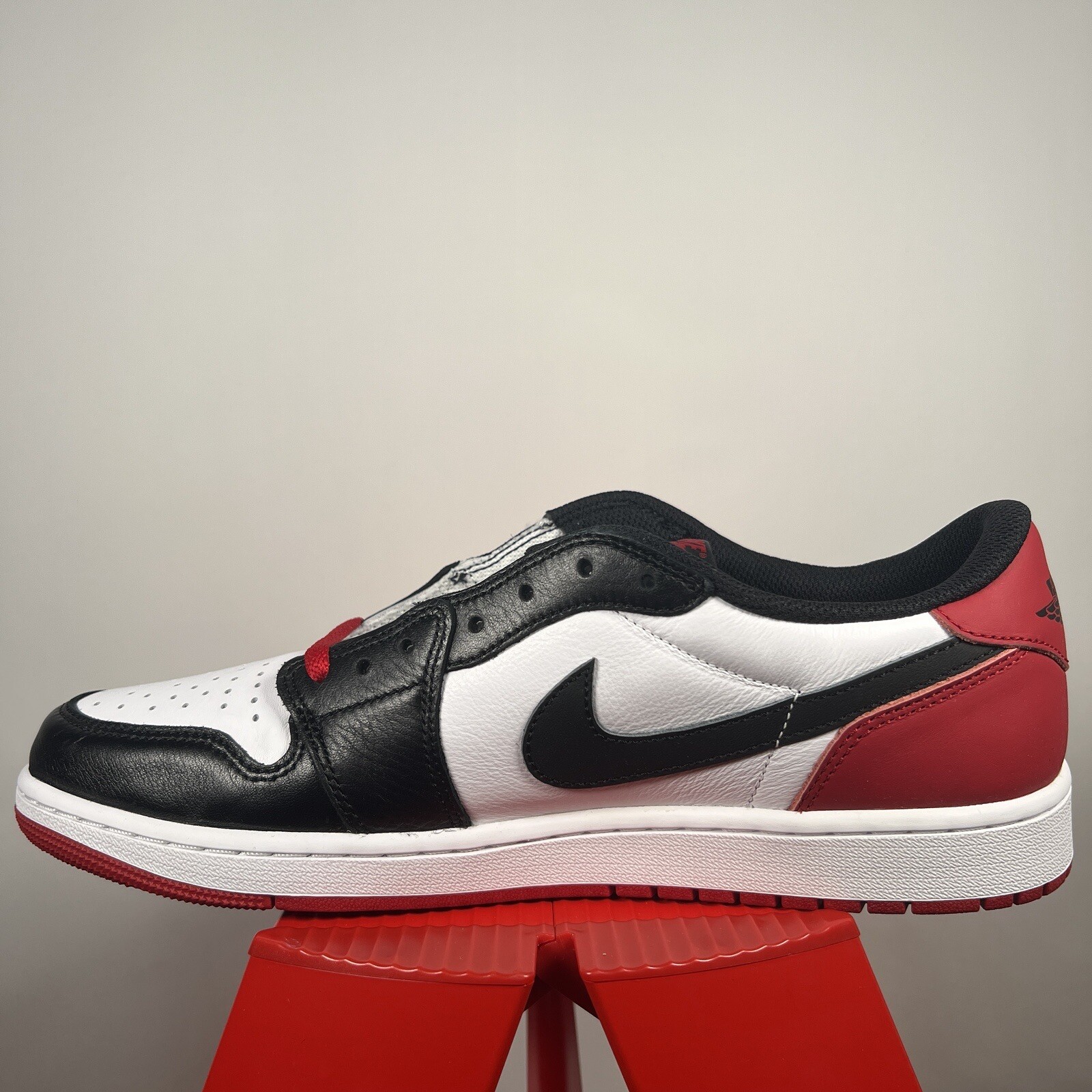 Jordan 1 Retro Low OG Black Toe (CZ0790-106) Size: 12