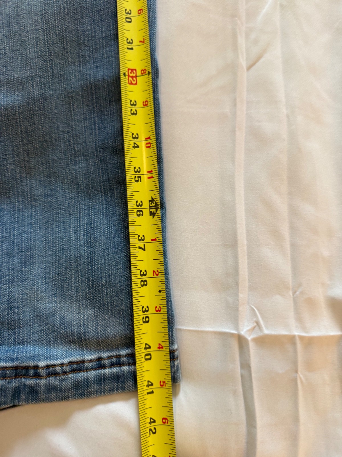 Duluth Trading Ballroom Double Flex Relaxed Fit Jeans – 40 x 30 NWOT