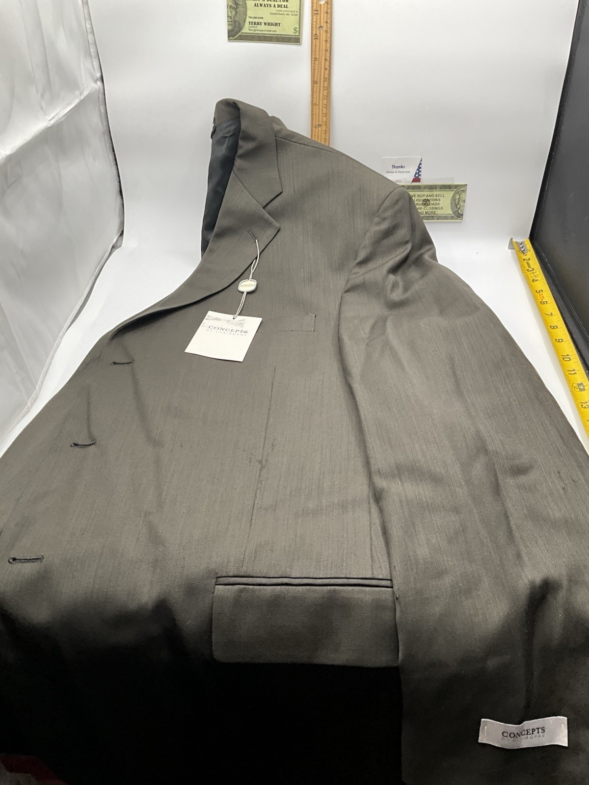 Concepts Claiborne Mens Two Piece WORSTED Wool Suit Pants & Jacket 52 48 L NEW