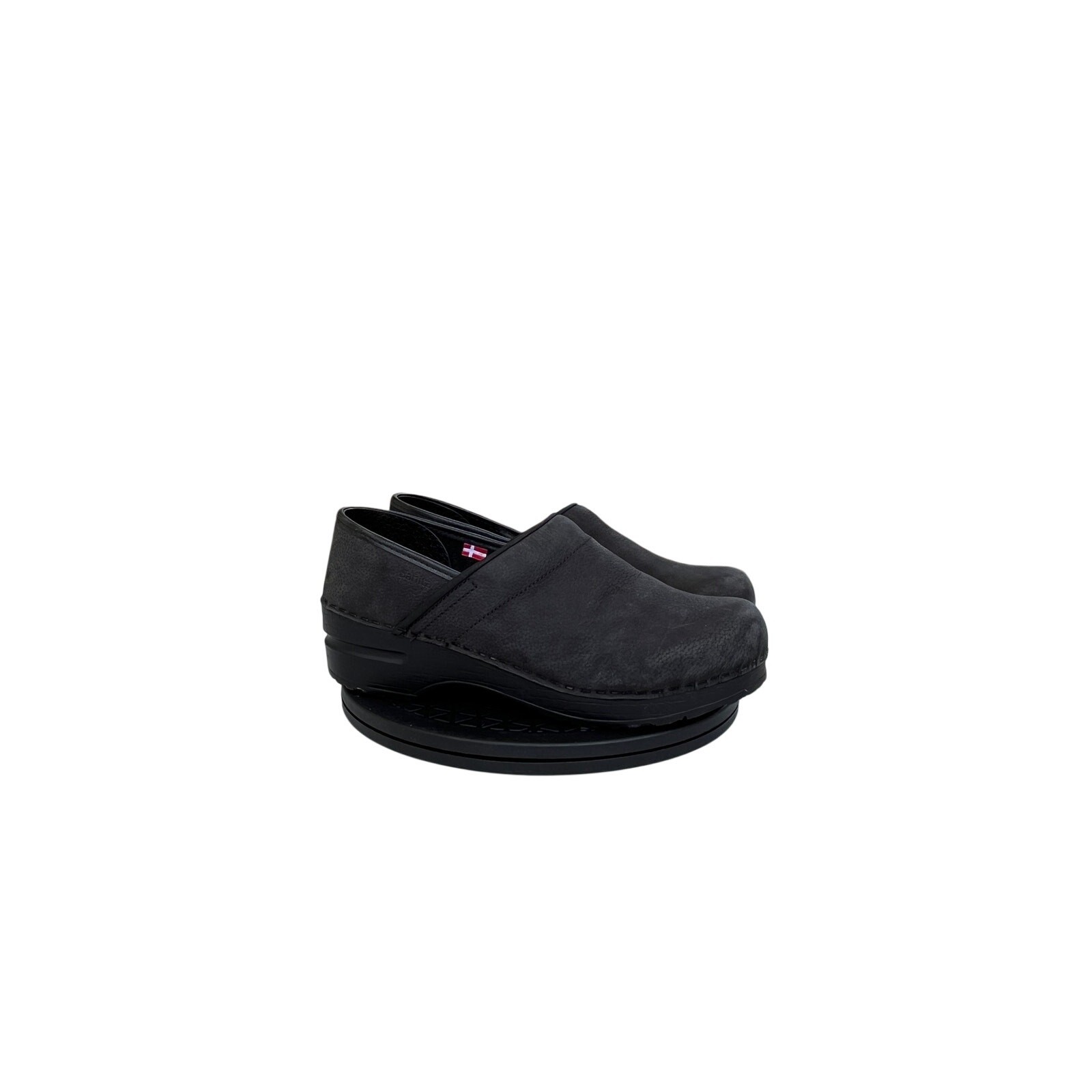 Sanita Professional Oiled Leather Closed-Back Clogs Black Comfort Size 8.5